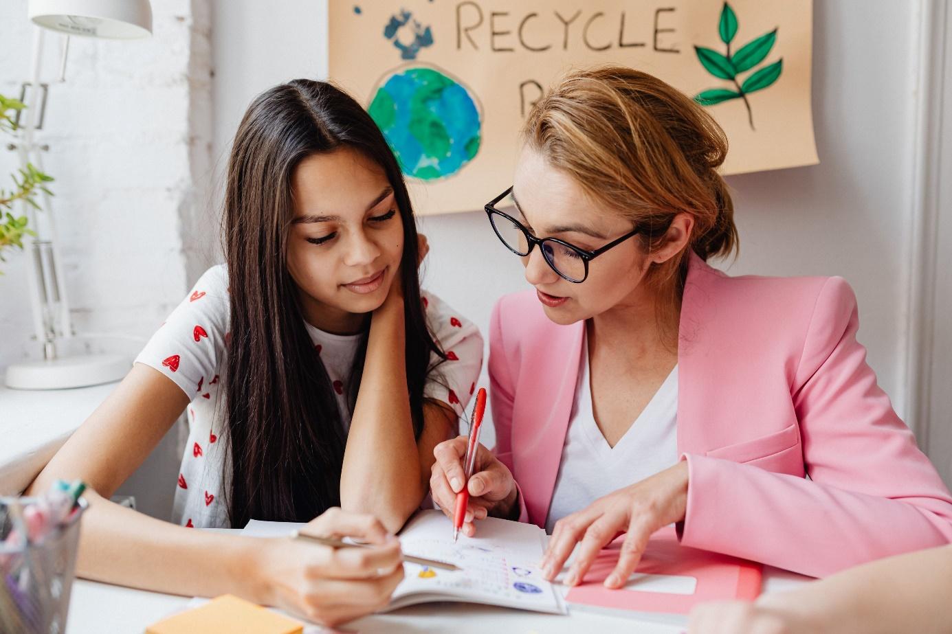 https://veritasbanking.com/Apprendre la gestion financière aux jeunes avec une carte prépayée