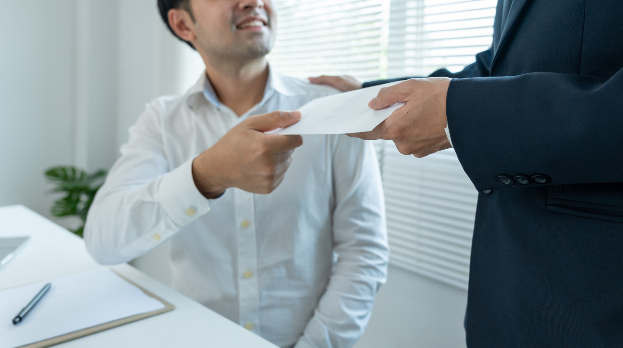 https://veritasbanking.com/Recevoir son salaire sans compte bancaire traditionnel : mode d'emploi du RIB dédié