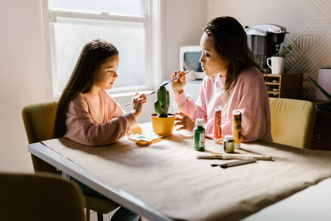 https://veritasbanking.com/Initiez vos enfants aux finances personnelles avec une carte prépayée